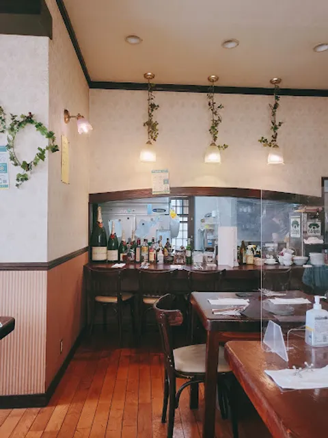 洋風食堂フルールフローラ