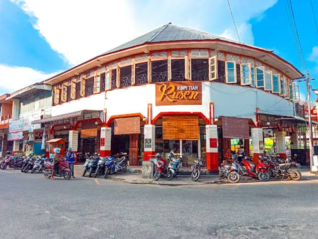 Rusen Kopitiam 如星咖啡店