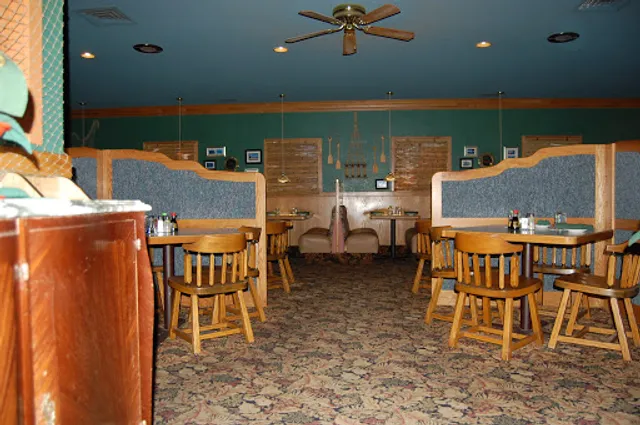 Chalet Restaurant & Bar