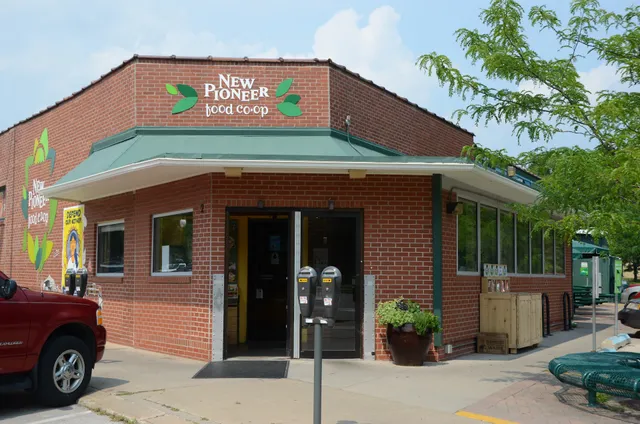 New Pioneer Food Co-op