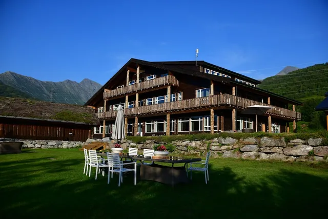 Blåtind Boutique Hotel