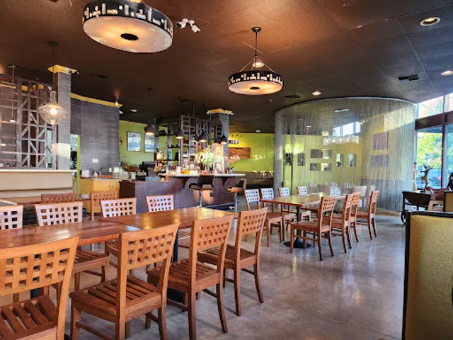 Hot Basil Thai Kitchen