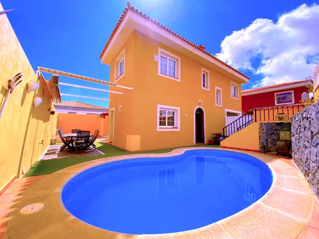 Tropicalidays Villa Cardones