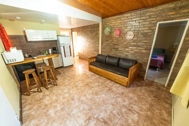 EL BRAVO ALOJAMIENTO