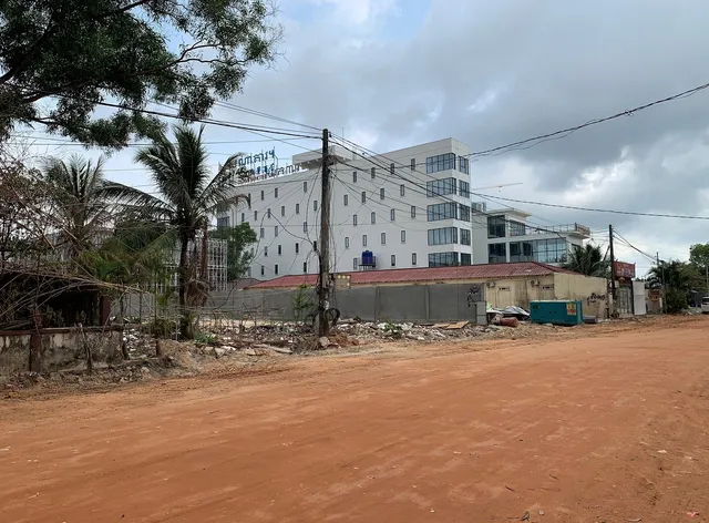 Sok San Long Beach Bungalows