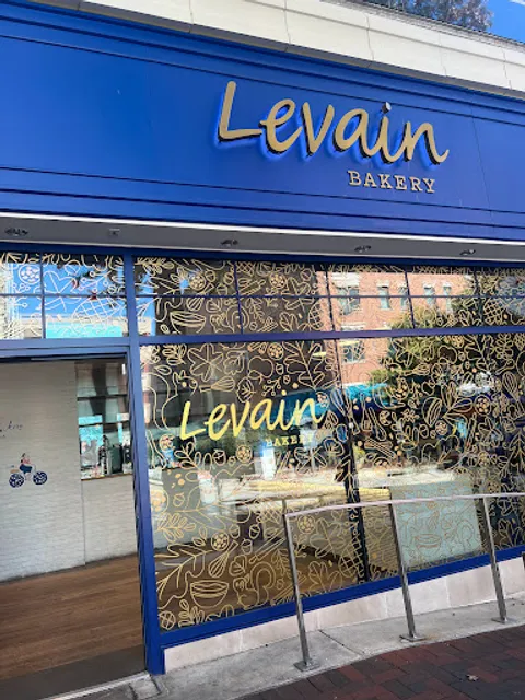 Levain Bakery