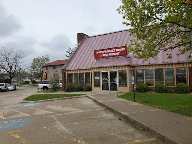 Uncle Tom's Pancake House