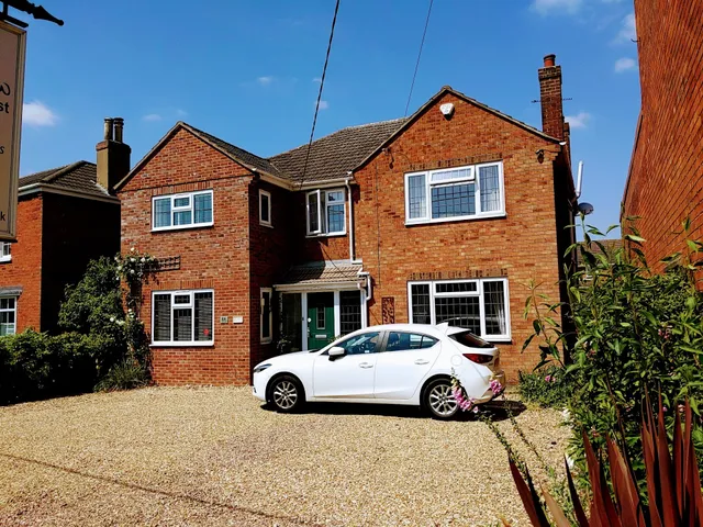 Canal View Bed & Breakfast