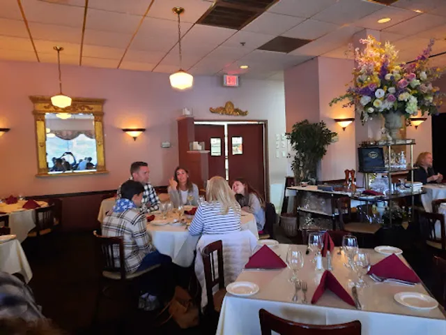 Luigi's Italian Restaurant & Bar