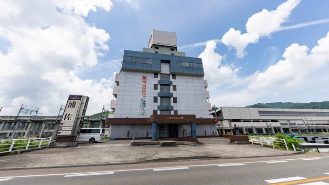 Hotel Paramount Inn Urasa