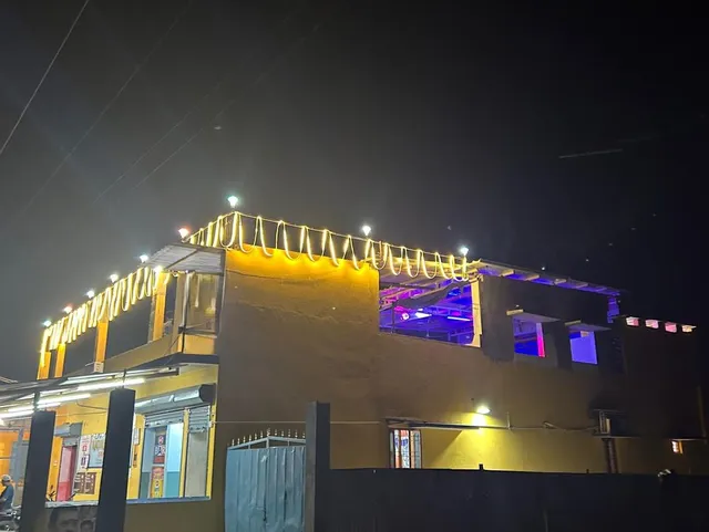 KARTHIKRAJA restaurant A/c and non A/c rooms