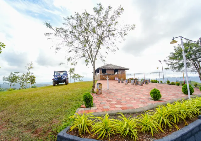 Whispering Hills by VOYE HOMES