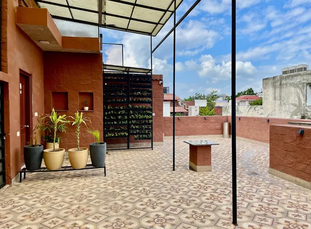 Firebrick Boutique Residences - GARNET HOUSE