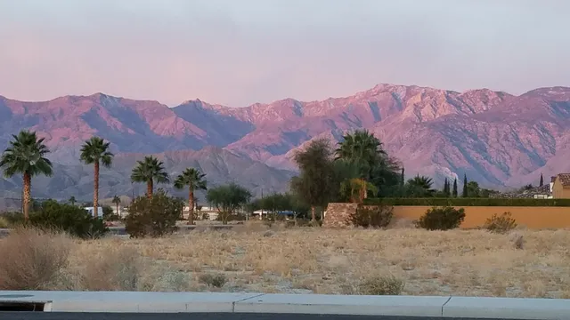 Chabad of Rancho Mirage - The Torah Oasis