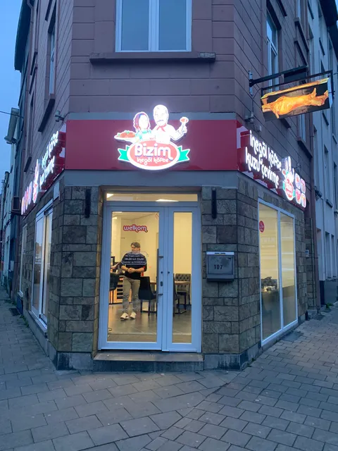 BİZİM İNEGÖL KÖFTE & KUZU ÇEVİRME