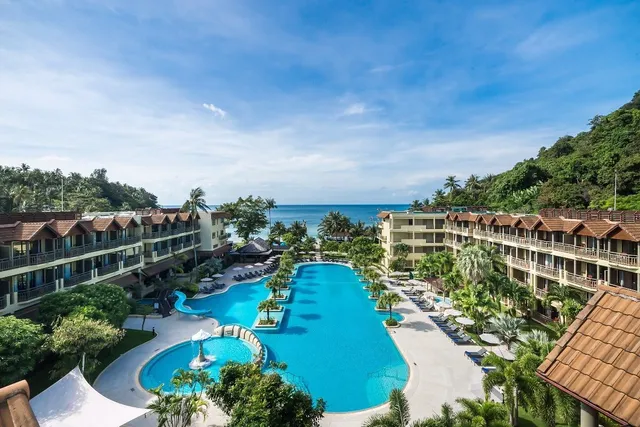 Phuket Marriott Resort & Spa, Merlin Beach