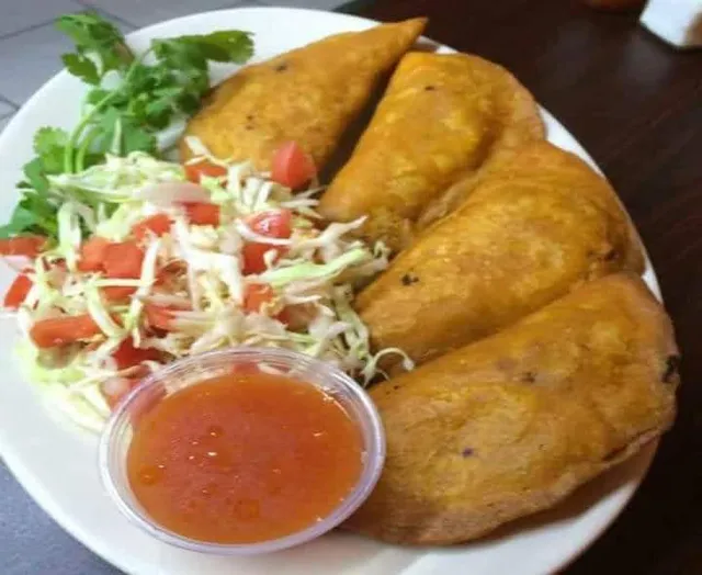 Desayunos y Almuerzos Ely (Pupusas Ely)