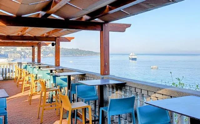 Paravisiello Bar & Restaurant