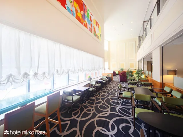 Lobby Lounge Fountain