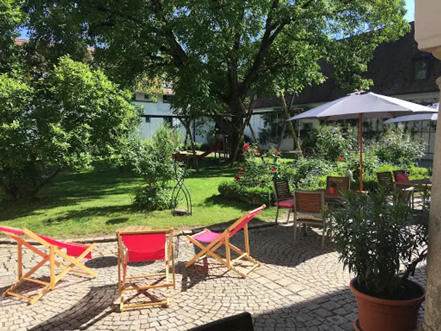 Schloss Hart - deine Tapasbar!