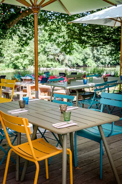 La Cascade, Restaurant Bar