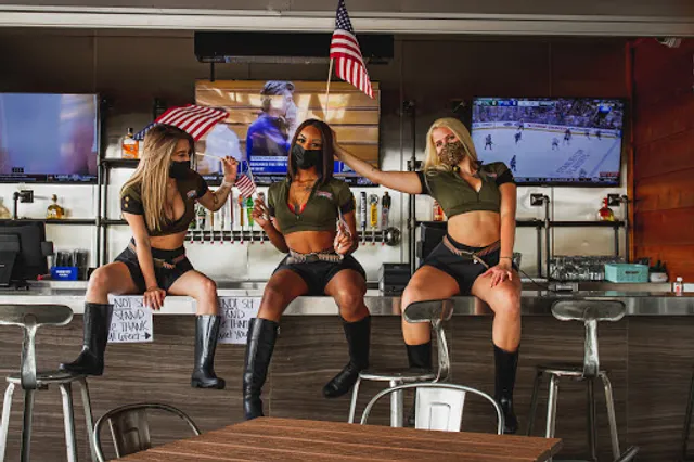 Bombshells Restaurant & Bar