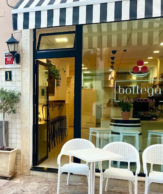 Bottega Bar y Cocina