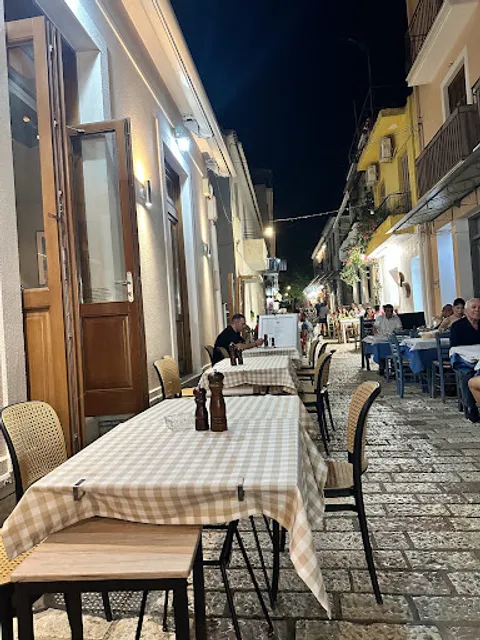 Mortis Gastromageireio Nafpaktos