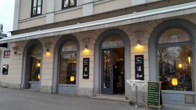 Asian restaurant Han