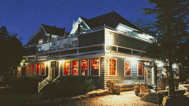 Carriage House Restaurant