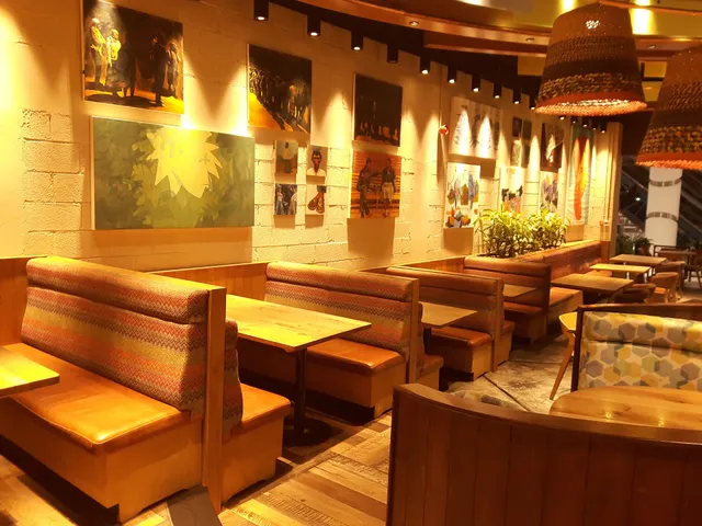 Nando's Oman Avenues Mall