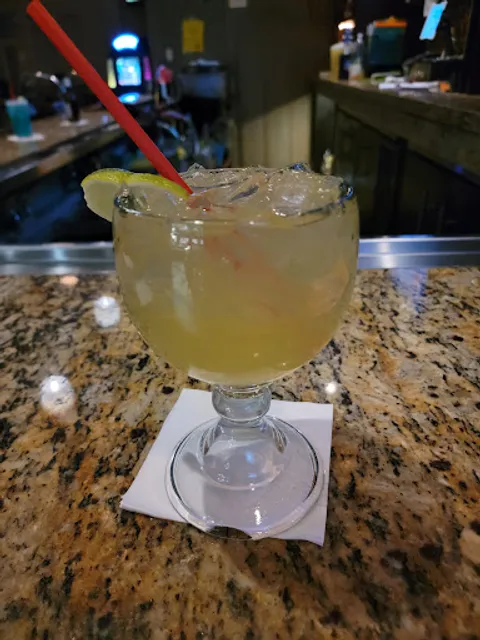 Lazy Lizard Bar & Grill