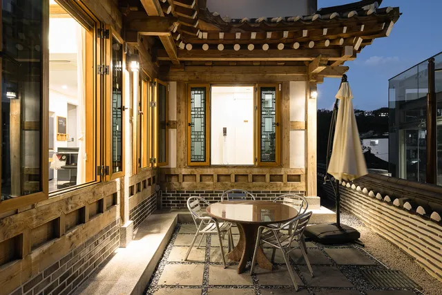 웰컴 미스테익스 하우스(Welcome mistakes house)