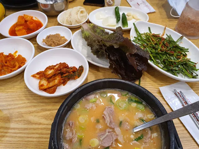 부산밀양순대돼지국밥