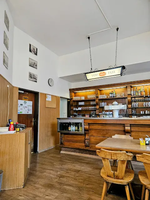 Peter's Gulyas Beisl