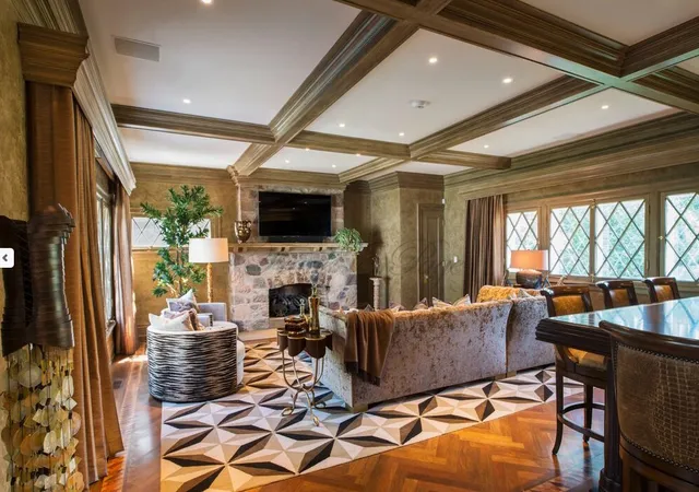 Frank E Page Remodeling, Painting & Decorating