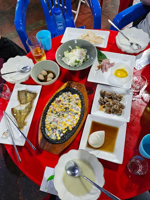 퓨전포차 빨강숲