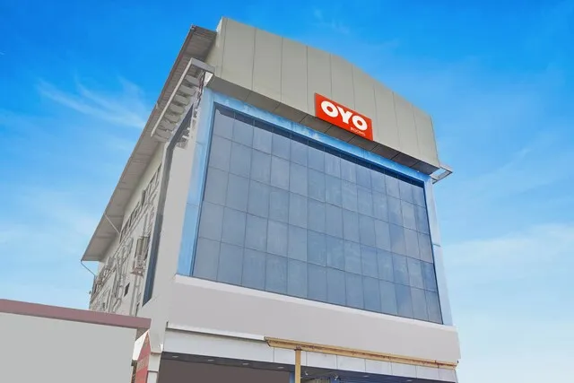 Flagship White House Inn