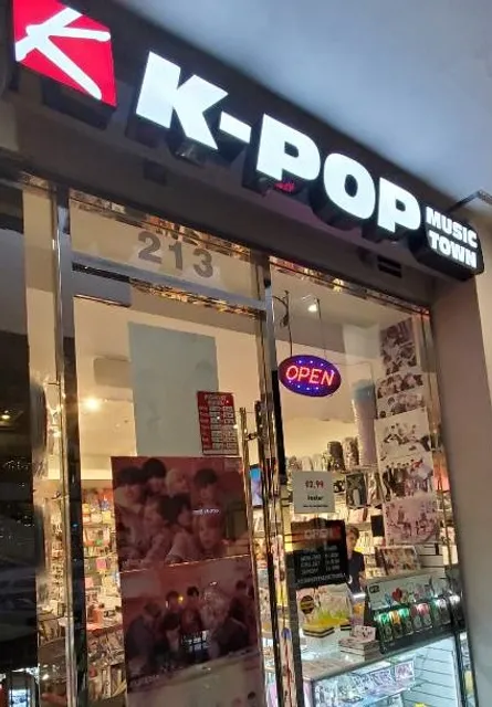 K-Pop Music Town