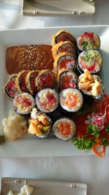 OSAKA SUSHI MIORITIKA - Restaurant Japonais et Roumain / Romanian / Romanesc