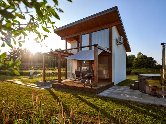 Rezerwat Wielin domek nad jeziorem z sauną i banią do wynajęcia