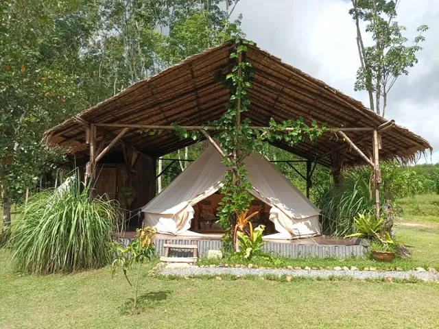 Baan Farang Homestay Phra Saeng