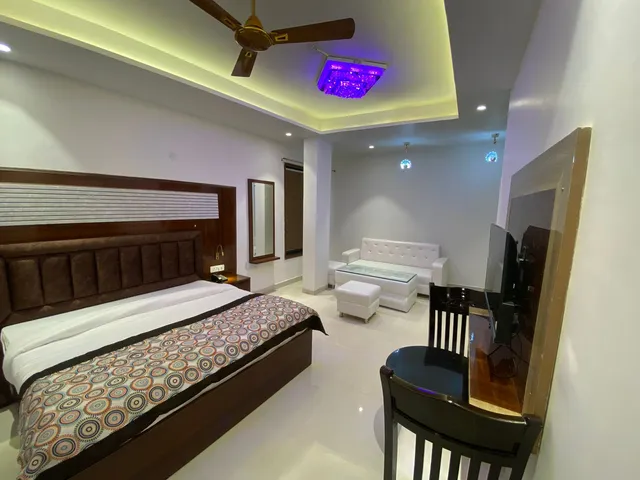 Vrindavan Guest House