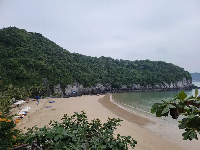 Bãi tắm Cát Cò 2