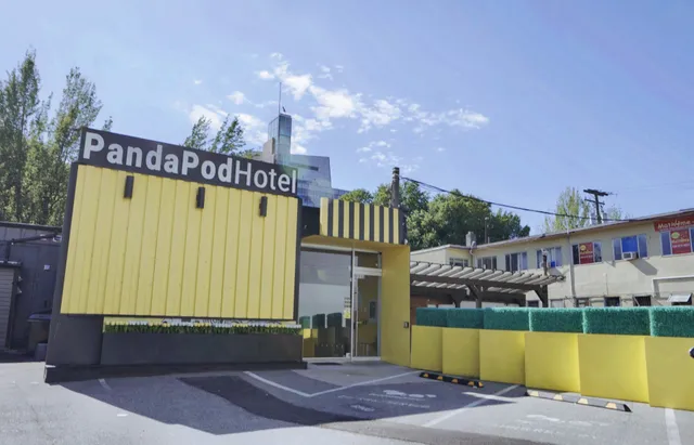 Panda Pod Hotel