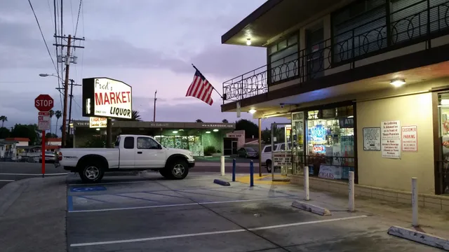 Fred's Market Liquor