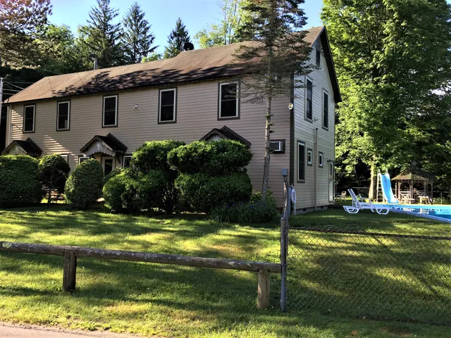 Ralph's Bar & Bowling