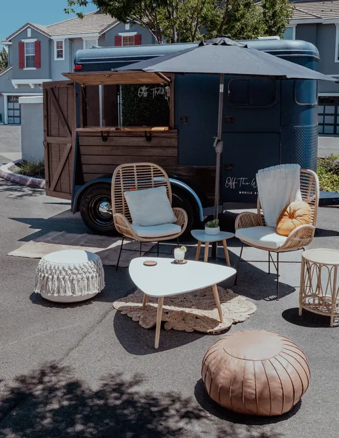 Off The Wagon Mobile Bar | Bartender