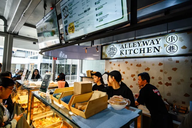 Alleyway Kitchen UOM