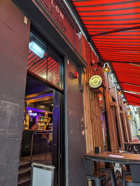 Remy's - Deep Dish Pizza & Bar